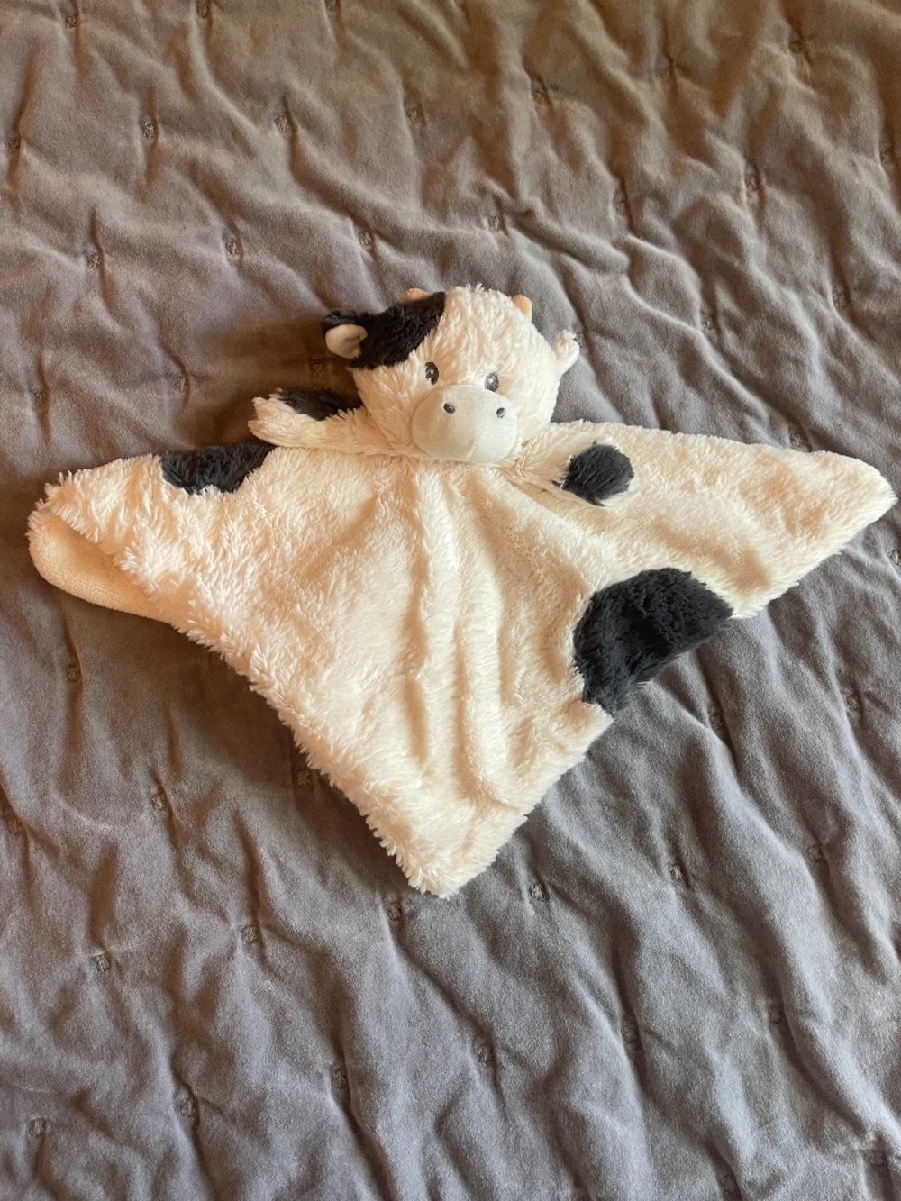 KELLYTOY K Luxe Cow Lovey Rattle Plush Security Blanket Farm Barnyard Sewn Eyes
